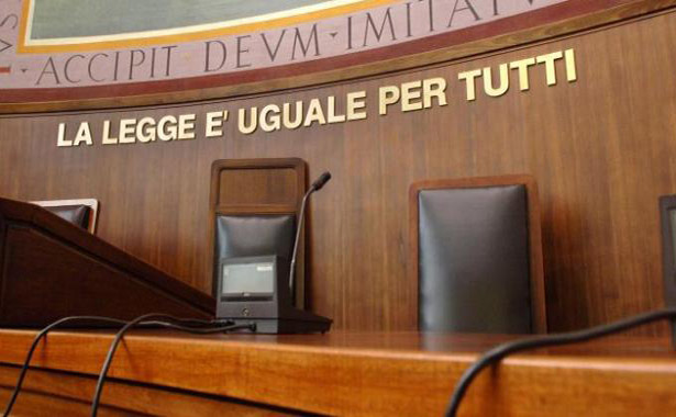 TRIBUNALE DI ROMA N.833 DEL 30.09.2013