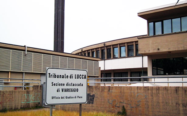 Sentenza Tribunale di Viareggio N°165/12